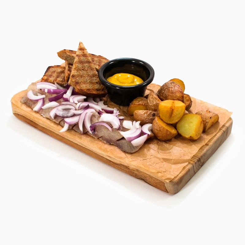 Сельдь слабосоленая с картофелем 